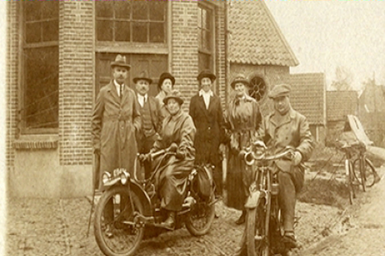 Plaatje bij verhaal: nijverdalsestraat_19_oude_groene_kruis_-_1925.jpg