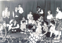 Bekijk detail van "Musical “Een Zigeunerfantasie” door leden van Bene Cantate t.g.v. het 30-jarig jubileum in 1966."
