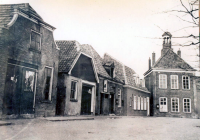 Bekijk detail van "Kapelstraat rond 1945."