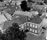 Bekijk detail van "Stadsgezicht van het centrum van Ootmarsum vanuit de r.-k. kerktoren."