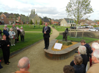 Bekijk detail van "De heringerichte Kloostertuin officieel geopend."