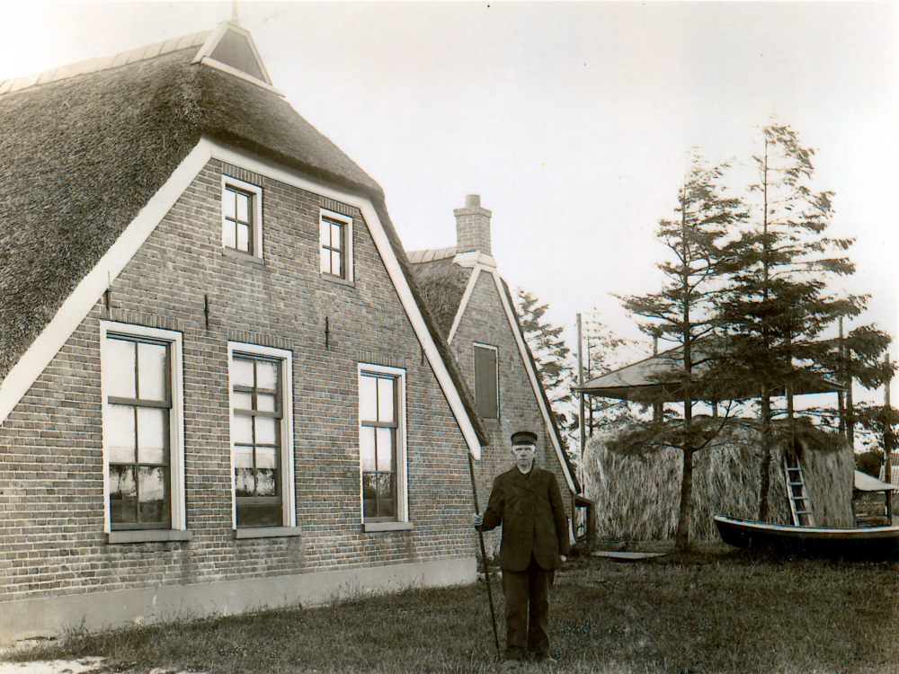 Bekijk detail van "HV04100: Het huis van Hendricus Korterink in Slagharen."