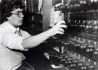 Bekijk detail van "HV04824: Organist Freddy Veldkamp geeft orgelconcert in de Kandelaarkerk in Heemse, 19 Juli 1986."