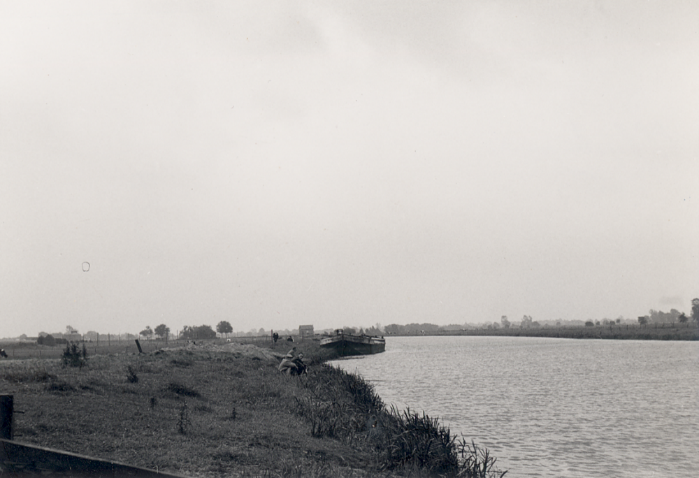 Bekijk detail van "HV09577: De Vecht bij Hardenberg."