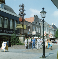 Bekijk detail van "Winkeliers Grotestraat Noord"