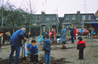 Bekijk detail van "Boomplantdag"