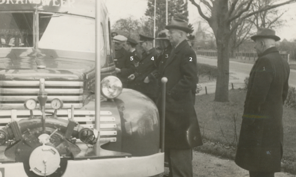 Bekijk detail van "HV07246: Brandweerkorps Gramsbergen - De Krim."