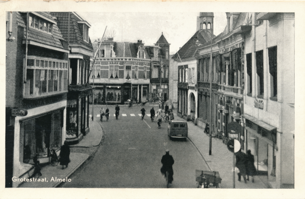 Bekijk detail van "Winkeliers Grotestraat Zuid"