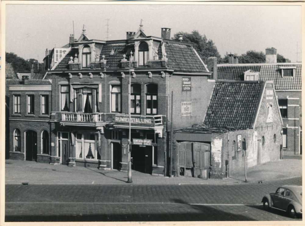 Bekijk detail van "Markt"