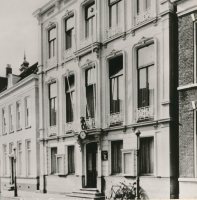 Bekijk detail van "Woningen Wierdensestraat"