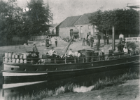 Bekijk detail van "Brug Egbert Gorterstraat"