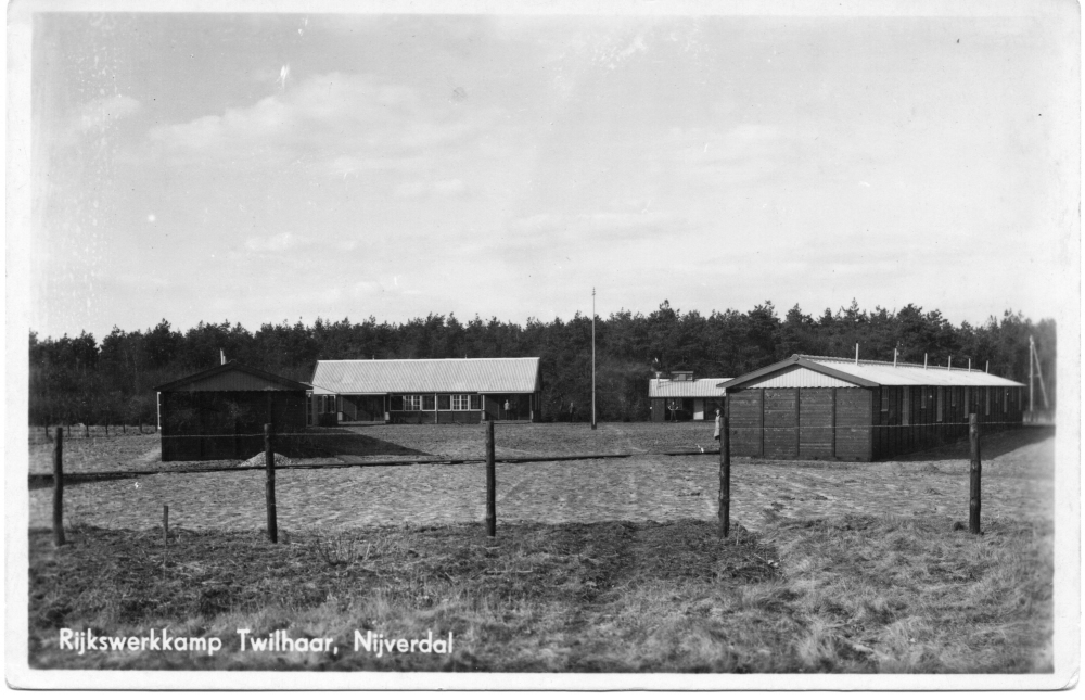 Bekijk detail van "Rijkswerkkamp Twilhaar 1940-1947"