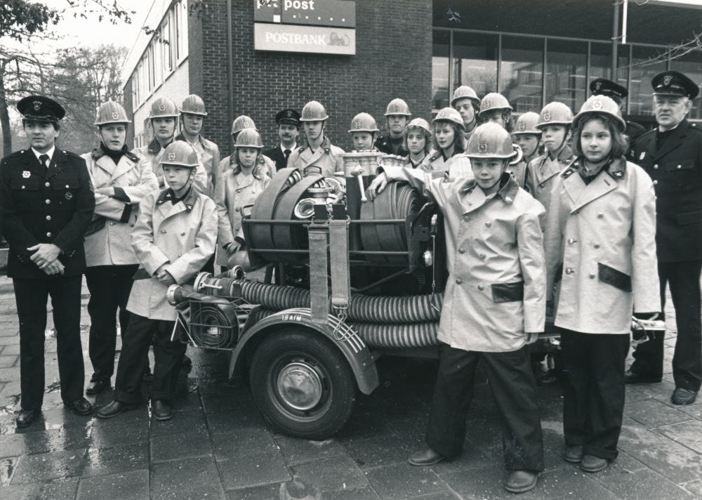 Bekijk detail van "Jeugdbrandweer"