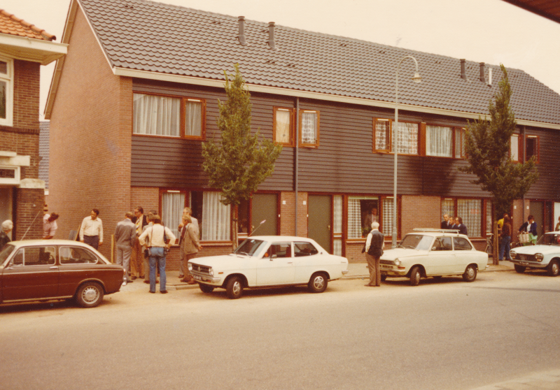 Bekijk detail van "Woningen Nieuwstraat"