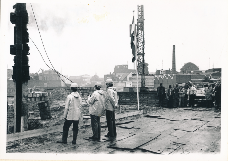 Bekijk detail van "Nieuwbouw Mennistenhoek"