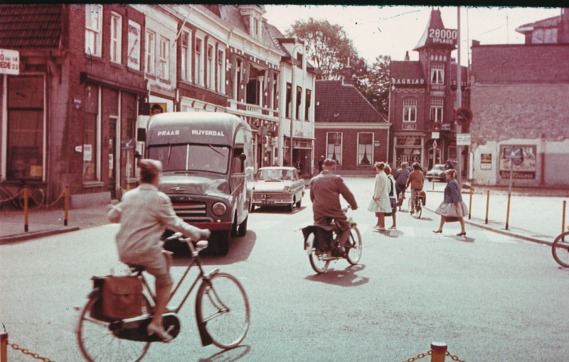 Bekijk detail van "Winkeliers Grotestraat Zuid"