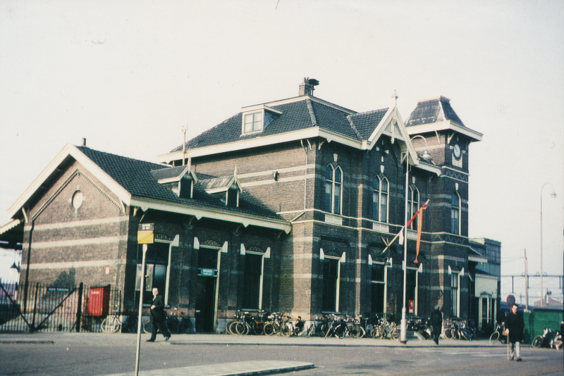 Bekijk detail van "Station Almelo"