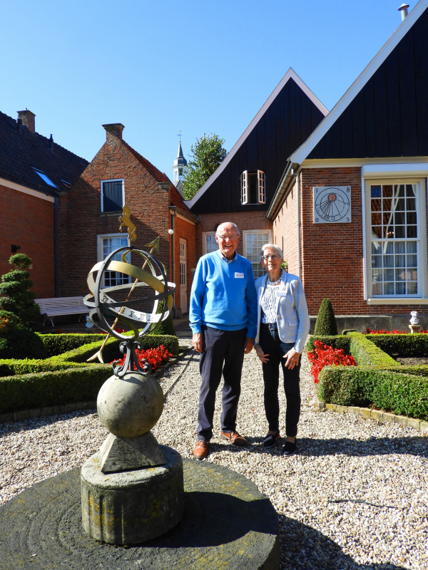 Bekijk detail van "Henk en Emmy van der Maas zijn vrijwilligers van het Drostenhuis."