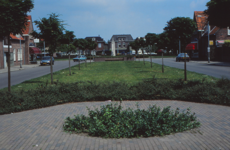 Bekijk detail van "Woningen Rietstraat"