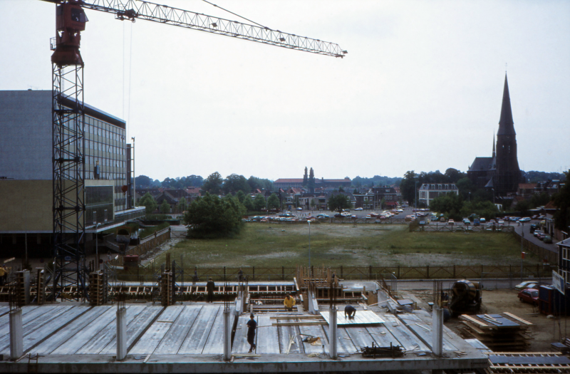 Bekijk detail van "Parkeergarage Stadsbaken P9"