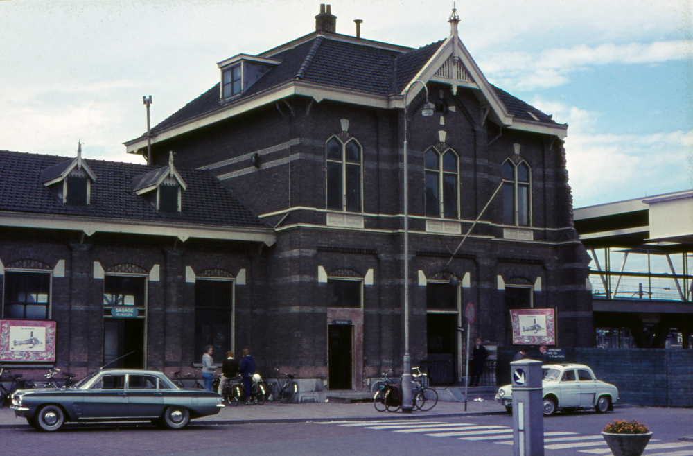 Bekijk detail van "Station <span class="highlight">Almelo</span>"