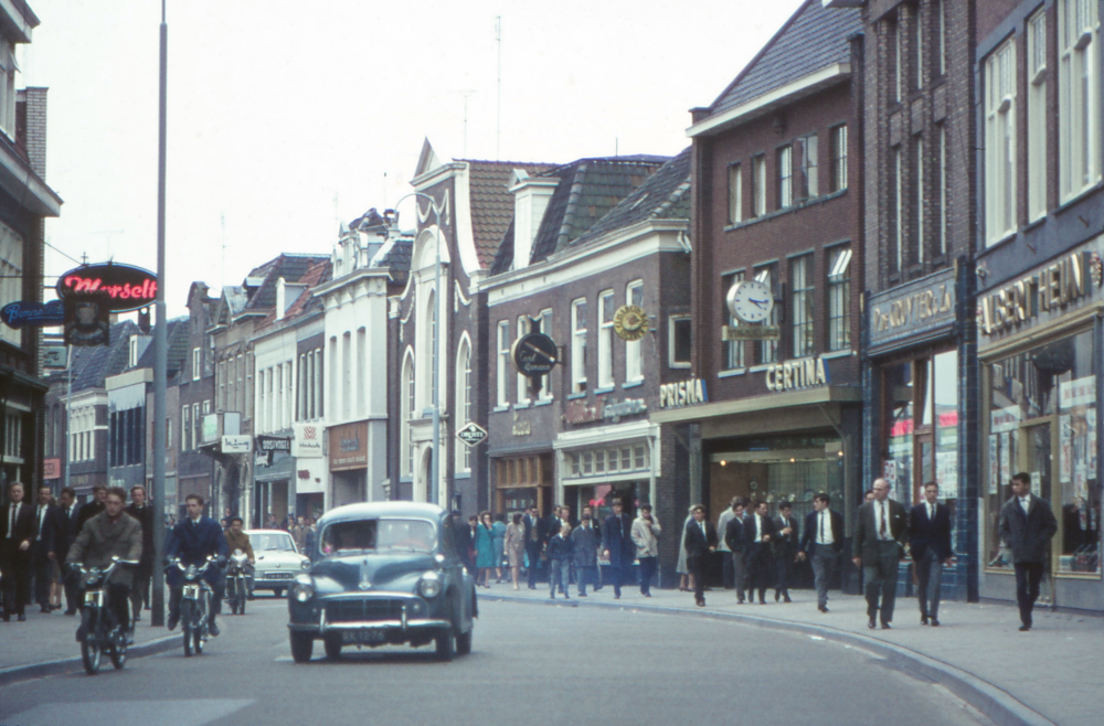 Bekijk detail van "Winkeliers Grotestraat Noord"