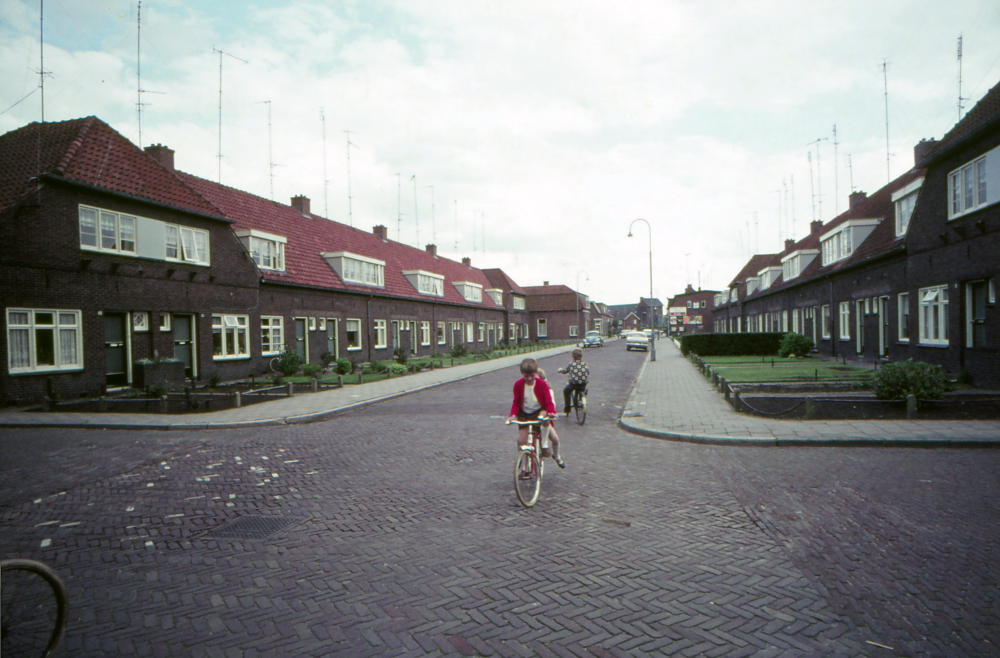 Bekijk detail van "Woningen Wondestraat"