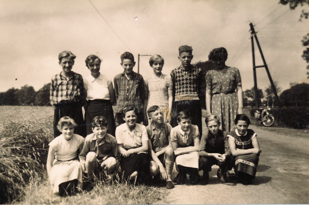 Bekijk detail van "HV40714: Christelijke School Radewijk, later 't Kompas."