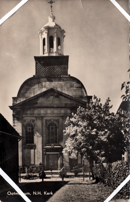 Bekijk detail van "De N.H. Kerk gezien vanuit 't Plaske."