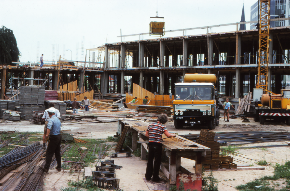 Bekijk detail van "<span class="highlight">Politiebureau</span> Het Baken"