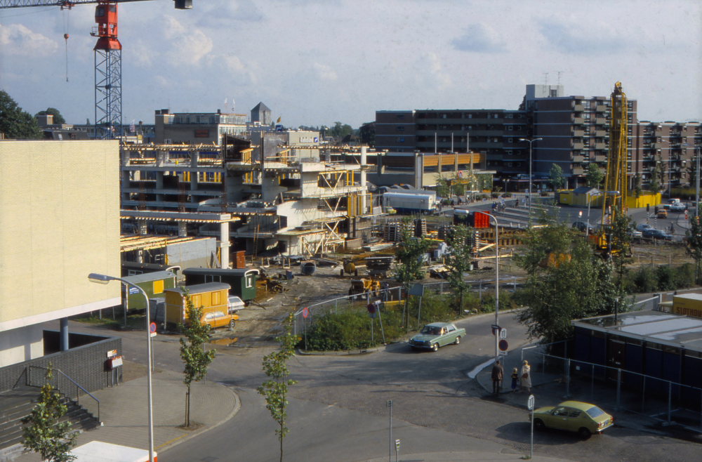 Bekijk detail van "Parkeergarage Stadsbaken P9"