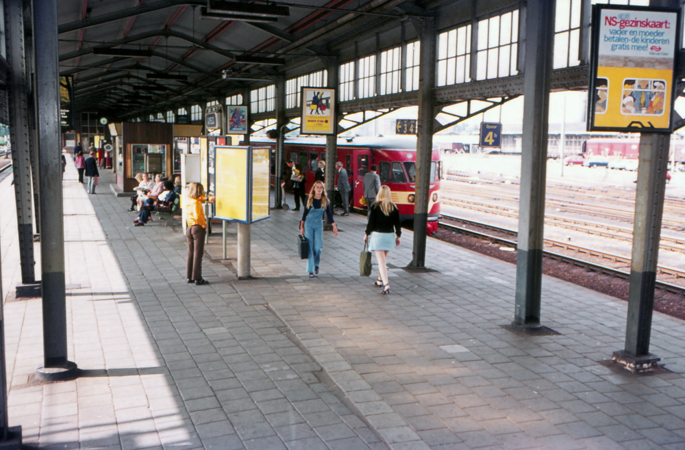 Bekijk detail van "Station <span class="highlight">Almelo</span>"