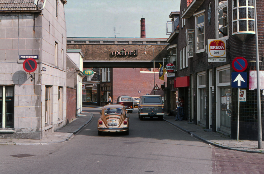 Bekijk detail van "Winkeliers Holtjesstraat"