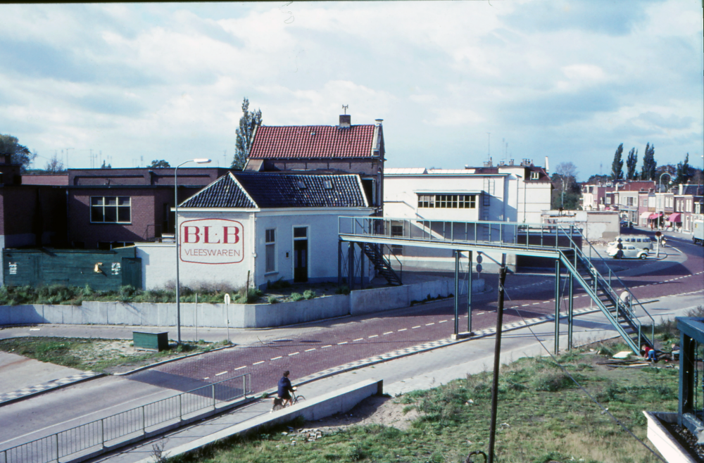 Bekijk detail van "Verkeerstunnel Wierdensestraat"