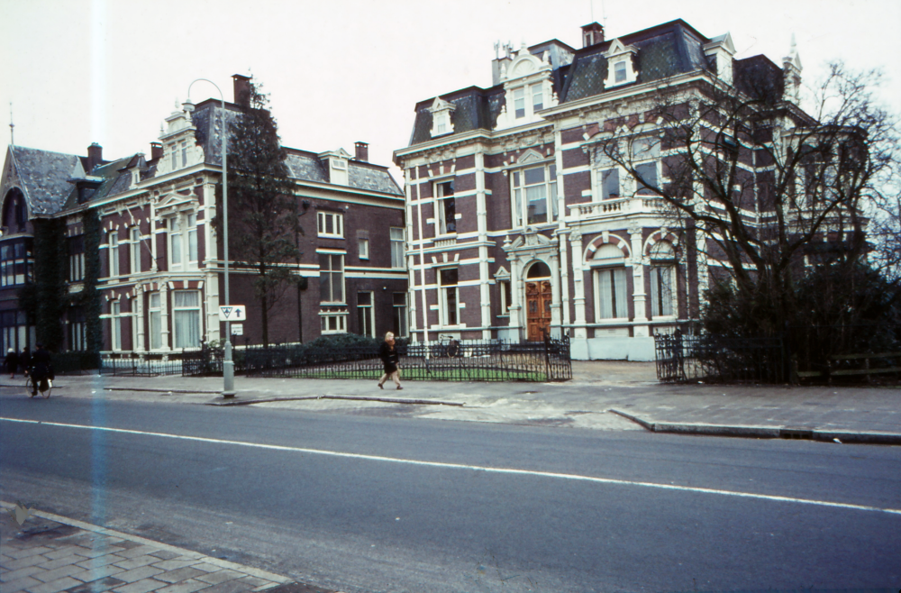 Bekijk detail van "Woningen Wierdensestraat"