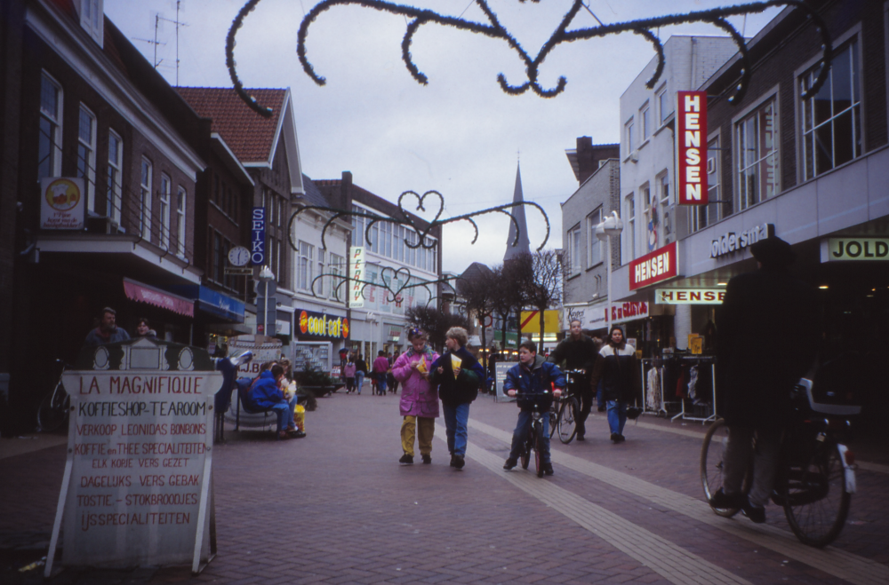 Bekijk detail van "Winkeliers Grotestraat Noord"