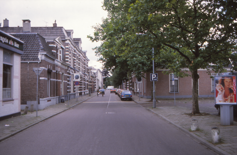 Bekijk detail van "Woningen Adastraat"