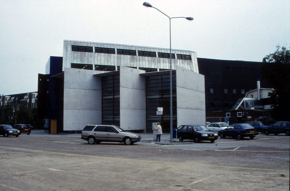 Bekijk detail van "Bibliotheek <span class="highlight">Almelo</span>"