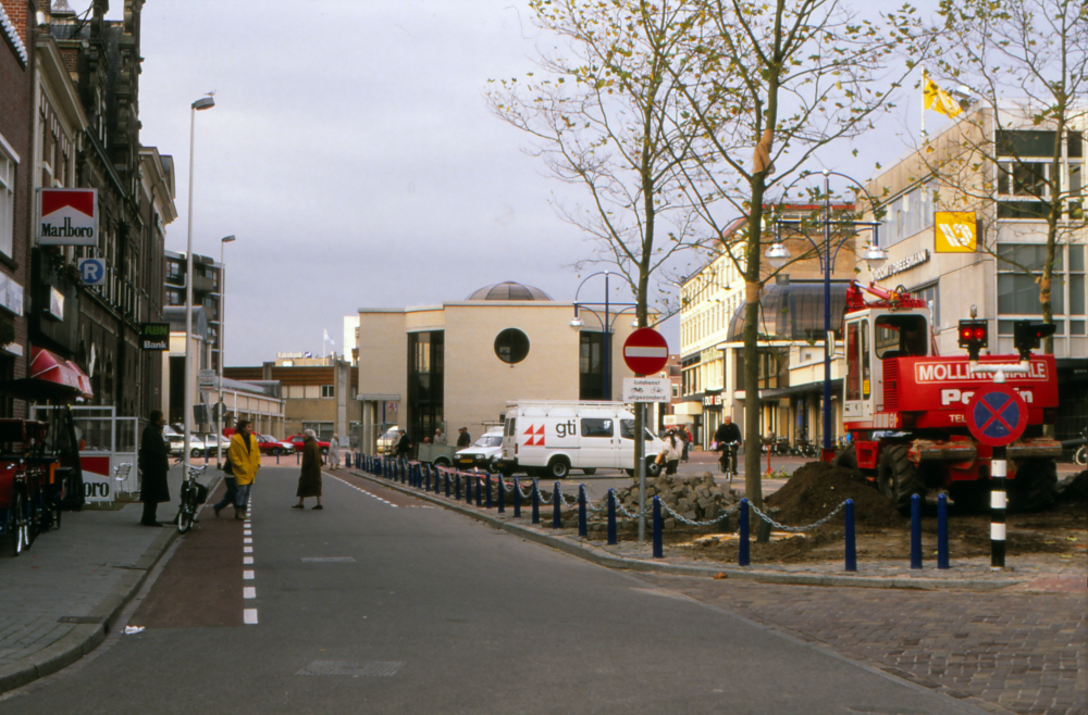 Bekijk detail van "<span class="highlight">Waagplein</span>"