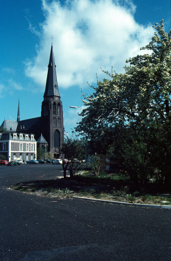 Bekijk detail van "Sint Georgiusbasiliek"