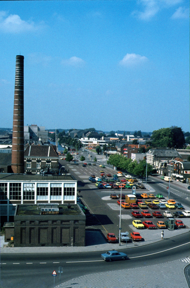 Bekijk detail van "Panorama Kloosterhofflat"