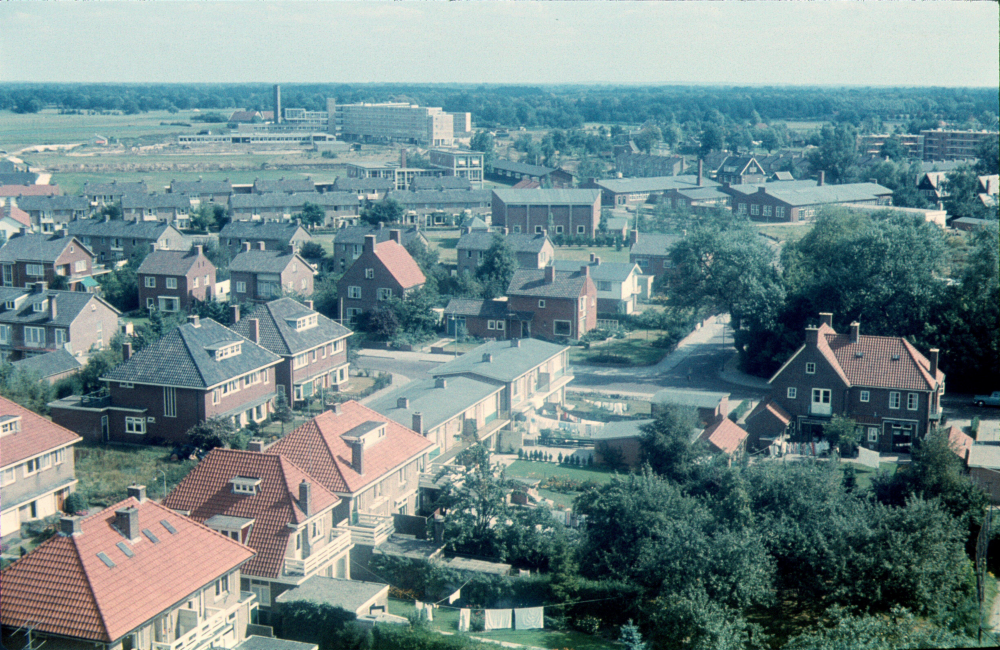 Bekijk detail van "Panorama watertoren Reggestraat"