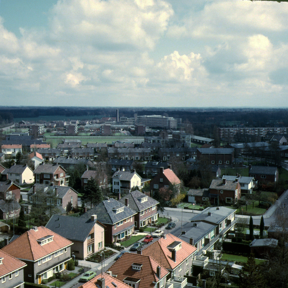 Bekijk detail van "Panorama watertoren Reggestraat"