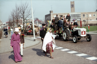 Bekijk detail van "Toen geluk nog heel gewoon was"