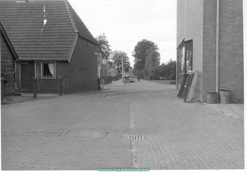 Bekijk detail van "Kruising Salomonsonstraat/Kerkstraat te Nijverdal."
