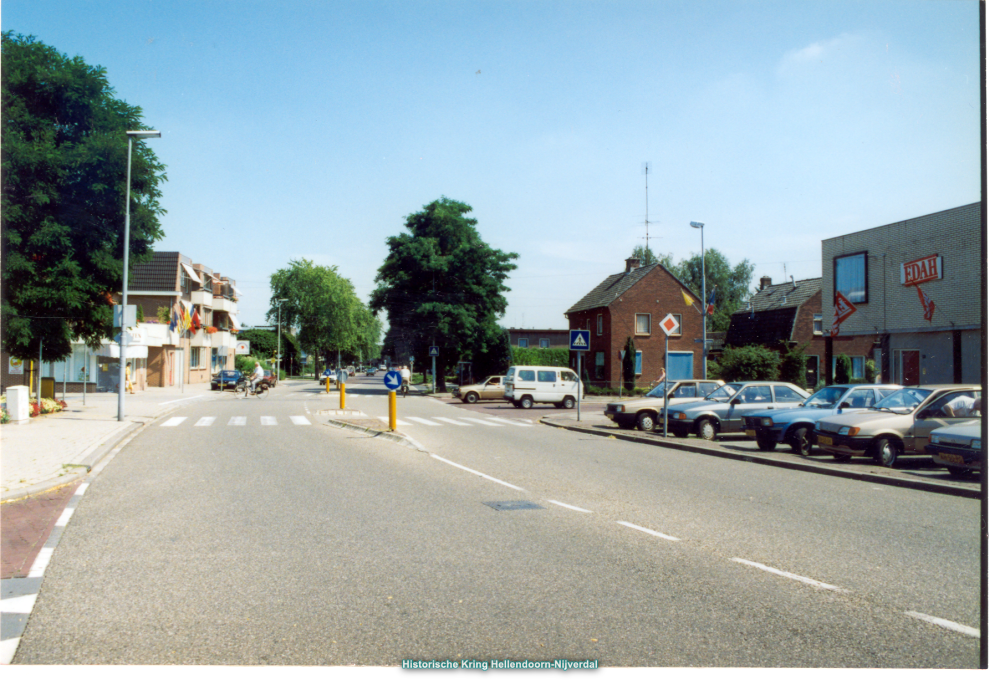 Bekijk detail van "Kruising Molenweg\<span class="highlight">Constantijnstraat</span>"