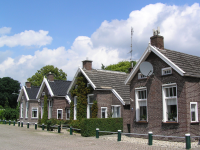 Bekijk detail van "Gemeentelijk monument"