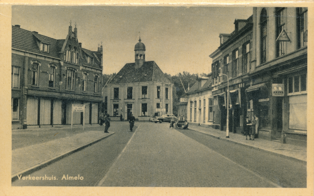 Bekijk detail van "Winkeliers Oude Markt"