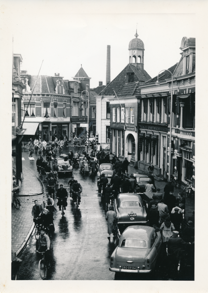 Bekijk detail van "Winkeliers Grotestraat Zuid"