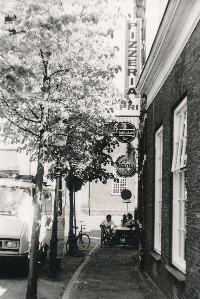 Bekijk detail van "Winkeliers Kerkstraat"